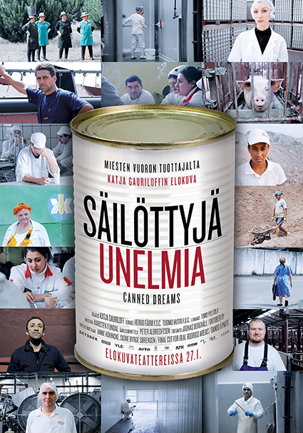 Elokuvan säilöttyjä unelmia juliste. Julisteen edustalla on valkoinen säilyketölkki, jossa lukee elokuvan tiedot mustalla ja punaisella tekstillä. Taustalla on kavalkaadi valokuvia erilaisista ihmisistä eri paikoissa.